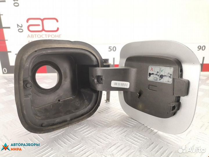 Лючок топливного бака Chevrolet Malibu 8 рест