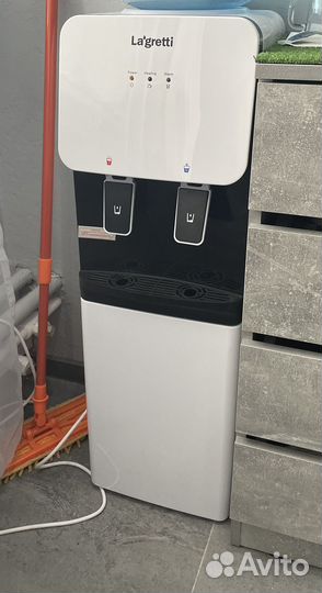 Кулер для воды