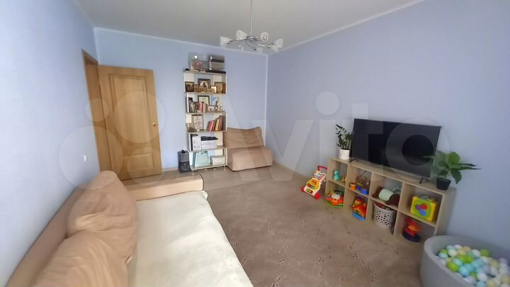 2-к. квартира, 59 м², 1/17 эт.