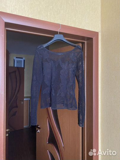 Свитер в сетку 42р