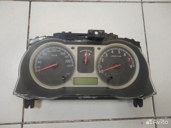 Панель приборов Nissan Note 1 E11 2005-2013г