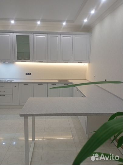 Столешница, подоконник из искусственного камня