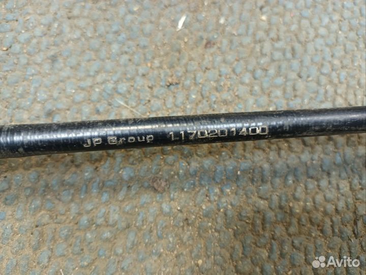 Трос сцепления VW passat 1.6-2.8 88-96 1170201400