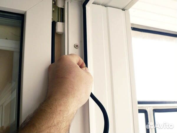 Установка москитных сеток, ремонт окон