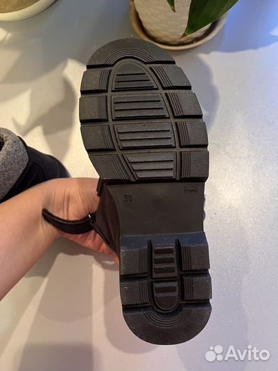 Ботинки Cherie новые 31