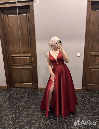 Вечернее платье на выпускной 44 46