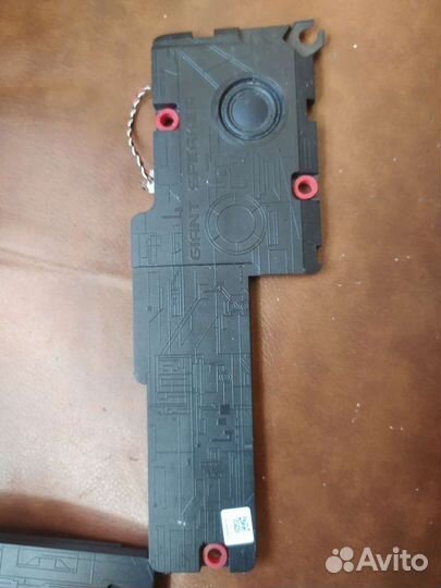 Продам динамики от ноутбука Ms