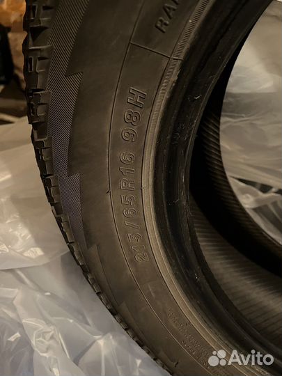 Yokohama Radial 376 215/65 R16 98H