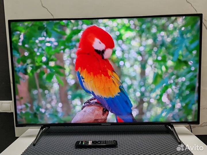 Qled 50 дюймов Wi-Fi SMART TV
