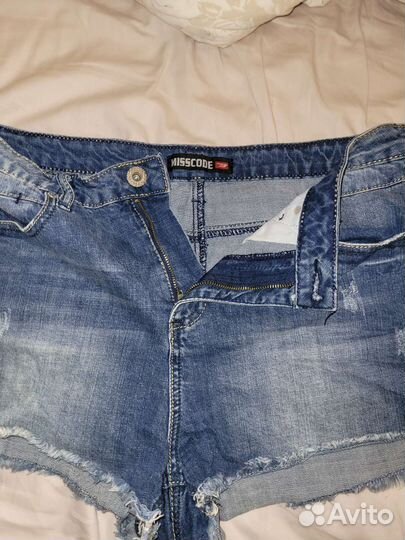 Джинсовые шорты