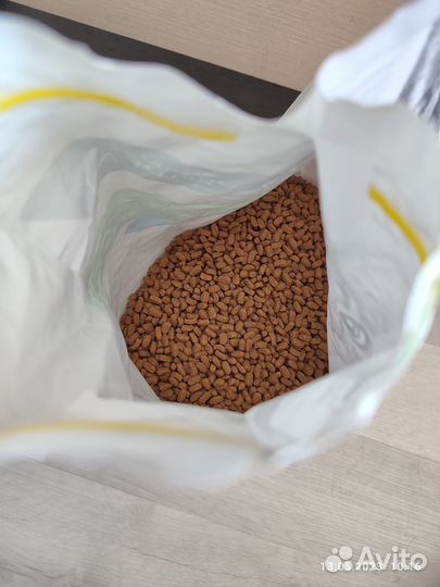 Сухой корм для кошек (1,8кг)