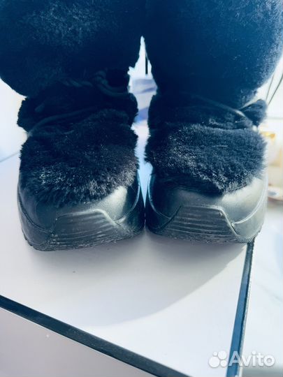 Michael kors кроссовки зимние