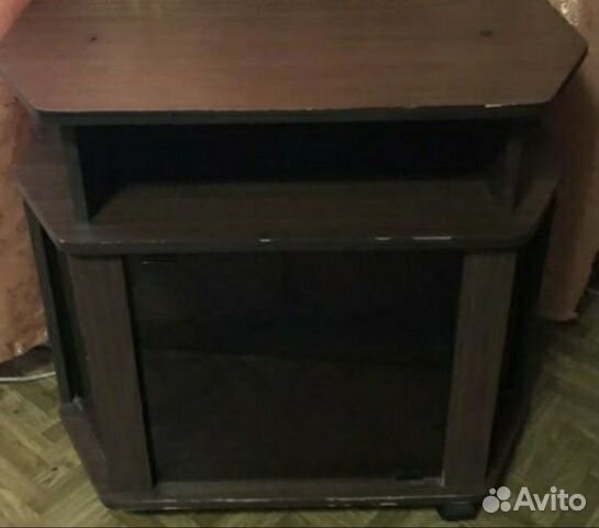 Тумба под телевизор