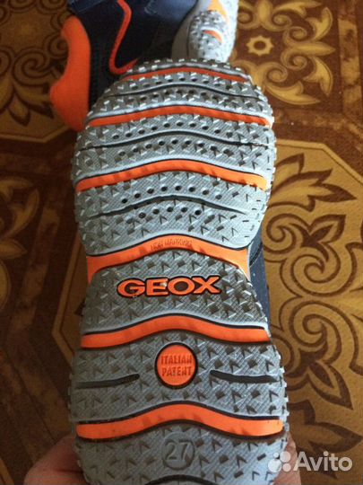 Детские ботинки