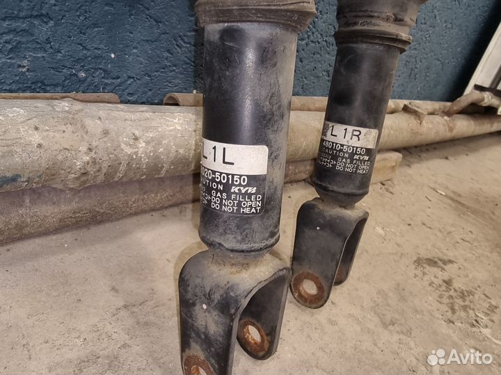 Стойка Lexus ls 460