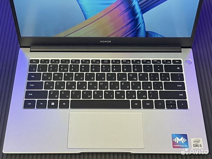 Ноутбук Honor Magicbook 14 i5/8GB/512SSD