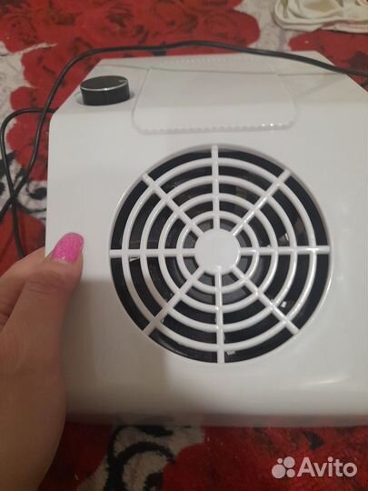 Маникюрный пылесос