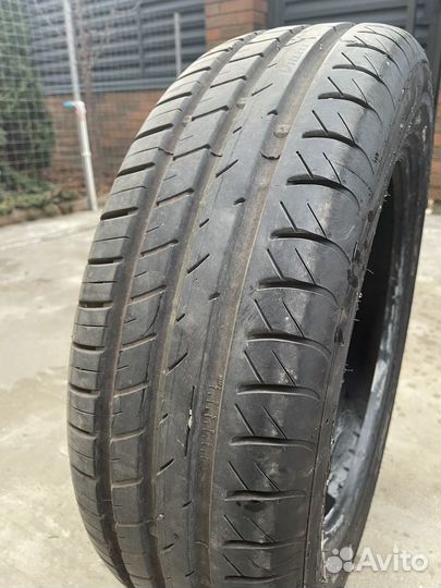 Viatti Strada Asimmetrico 185/60 R15 84H