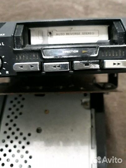 Авто магнитофон кассетный. Б/у. В отличном состоян