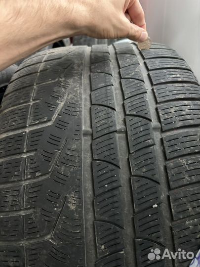 Pirelli Winter Sottozero 240 Serie II 245/40 R20 и 285/35 R20