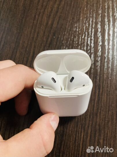 Продам Беспроводные наушники