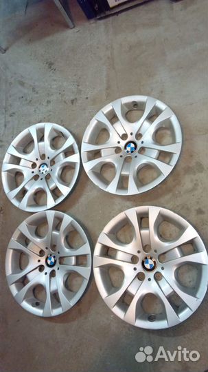 Колпаки для штампованных дисков R22 BMW