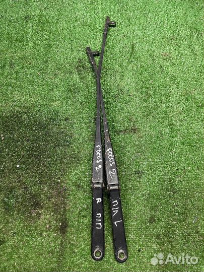 Поводок дворников дворник Ford Focus 2 Фокус