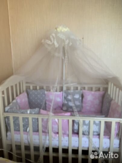 Кровать с балдахином