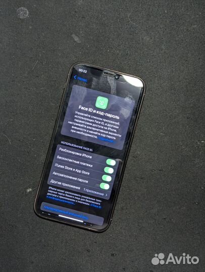 iPhone 11 Pro, 64 ГБ