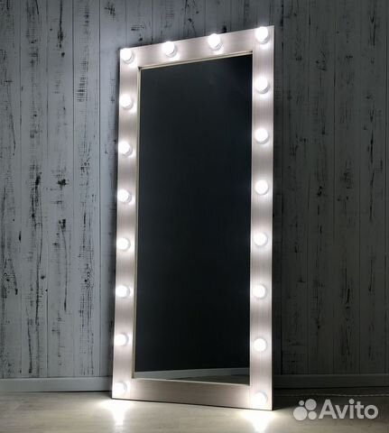 Зеркало с подсветкой