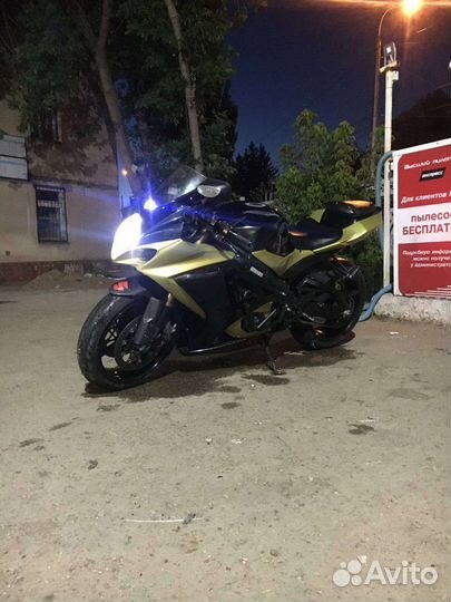 Suzuki GSX R1000 k7 k8 В разбор