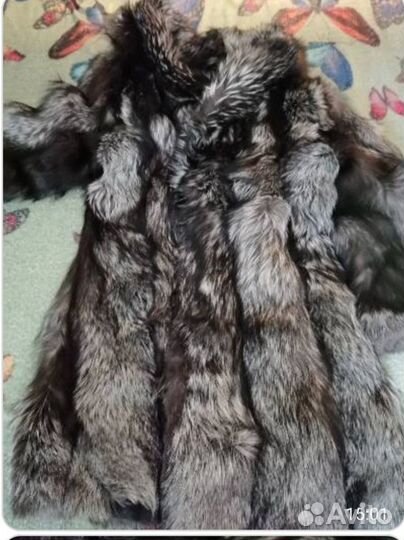 Шуба натуральная из чернобурой лисы