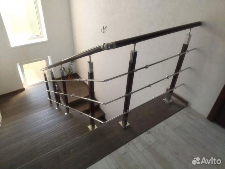 Перила для лестниц