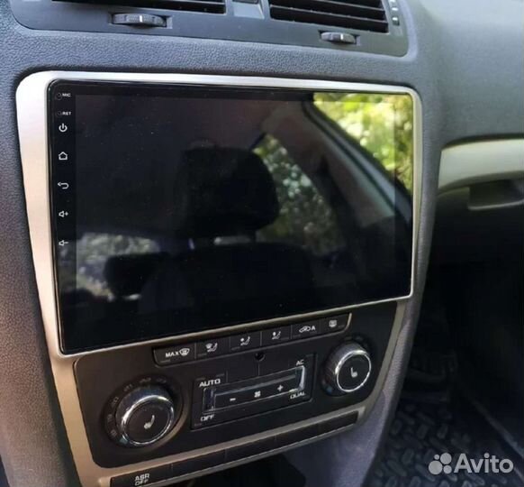 Штатные андроид магнитолы для Skoda Octavia A5