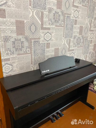 Цифровое пиано