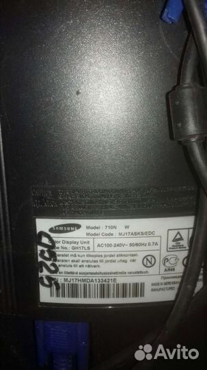 Монитор Samsung