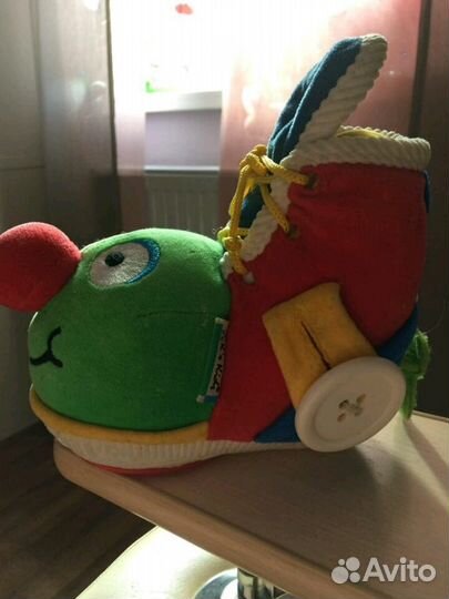 Развивающая игрушка Ботиночек