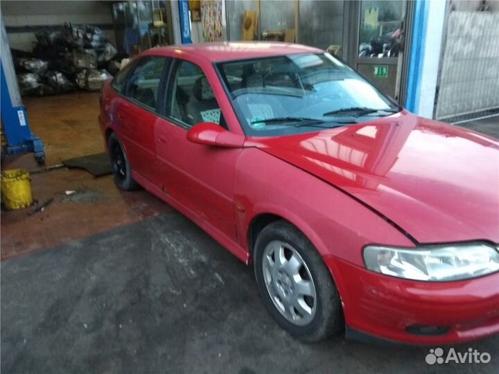 Разбор на запчасти Opel Vectra B