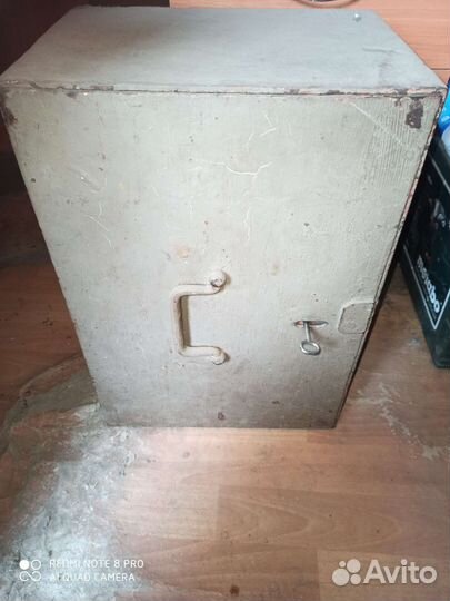 Ящик сейф металлический