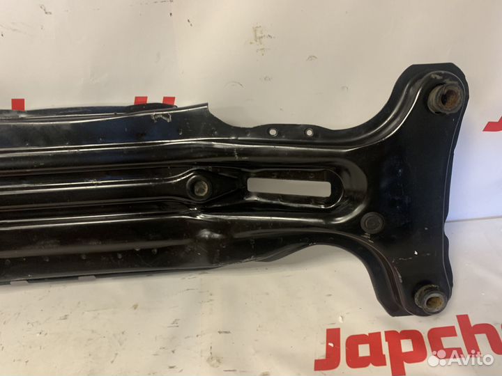 Подрамник задний Toyota Camry V30 2001-2006