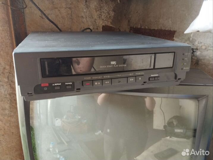 Видеомагнитофон VHS