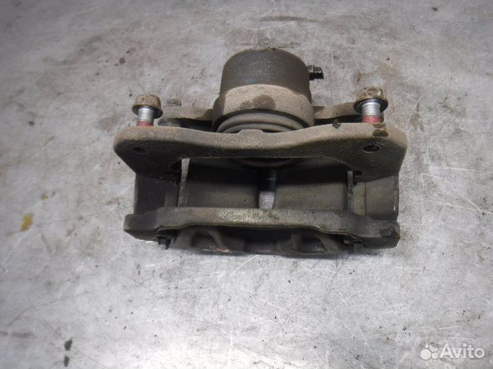 Суппорт передний правый Geely Emgrand X7 2.0 2014