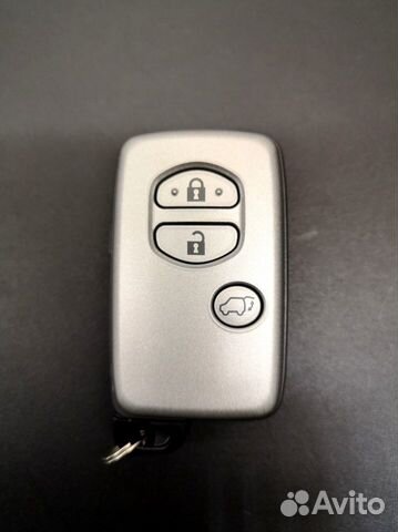 Смарт ключ Тойота Ленд Крузер 200 с работой