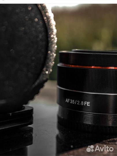 Объектив samyang 35мм 2.8