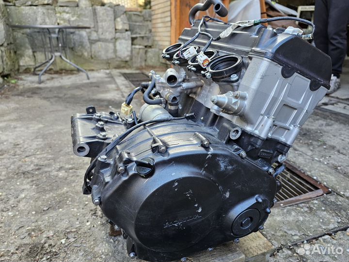 Honda CBR1000RR Fireblade 2007 Мотор / Двигатель