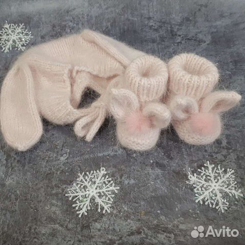 Шапочка-зайка и пинетки для новорождённого