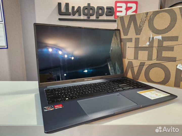 Ноутбук Asus 15.6