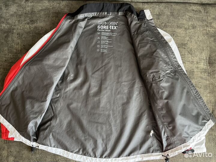 Куртка ветровка goretex paclite L