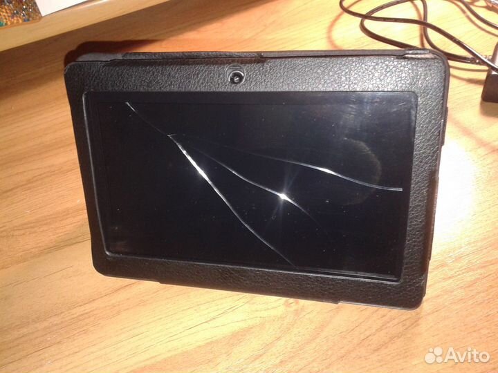 Продам планшет BDF на запчасти диагональ 7