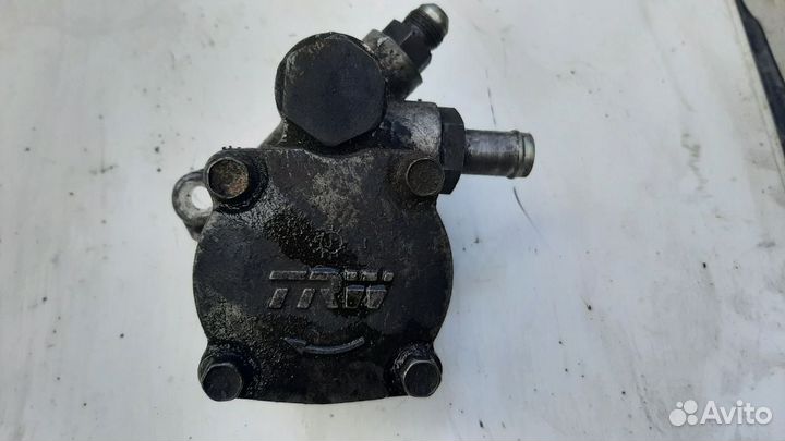 Насос гур detroit 14